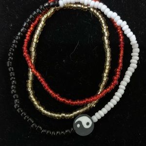 Small bracelet and large bracelet bundle